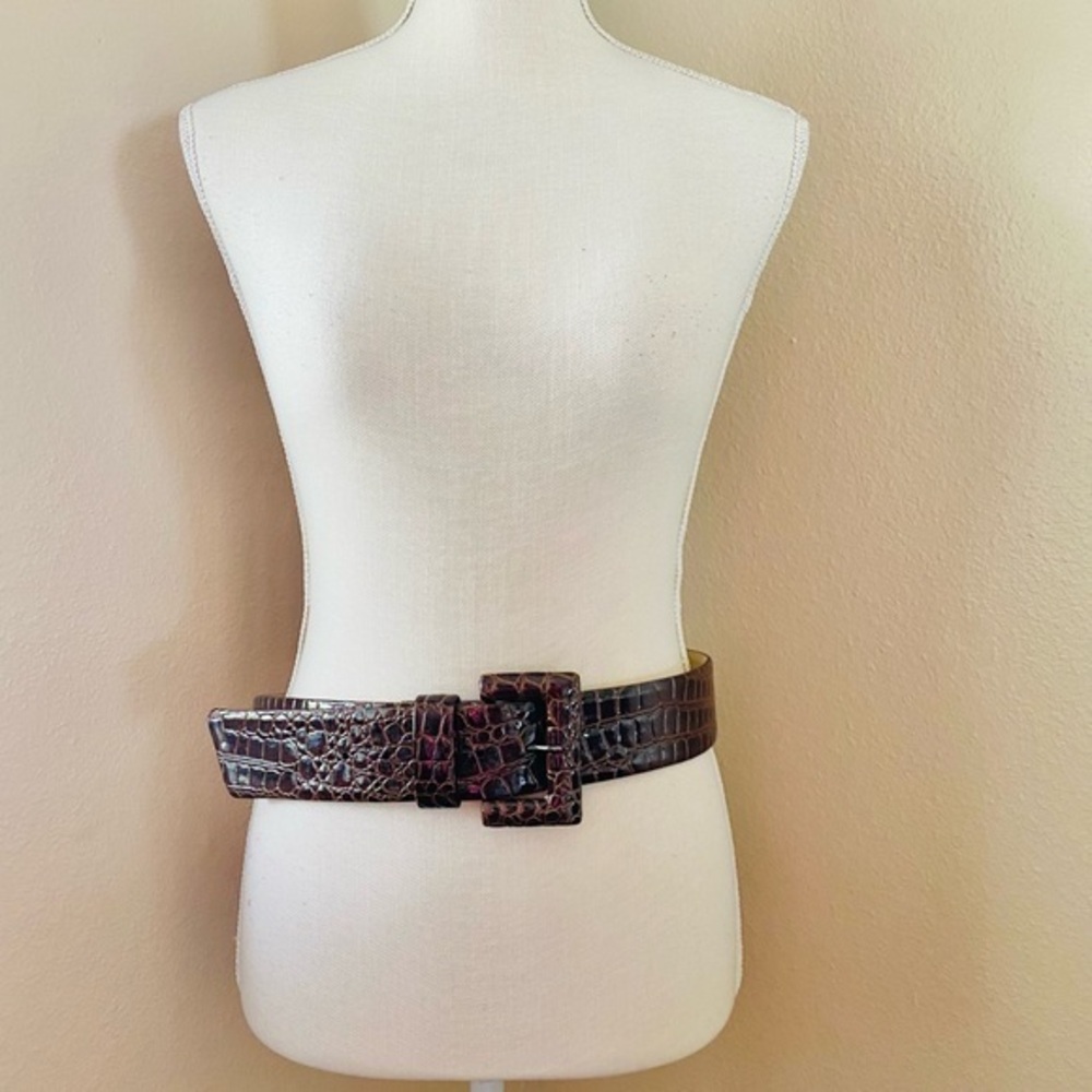 Betsey Johnson croc embossed wide brown belt